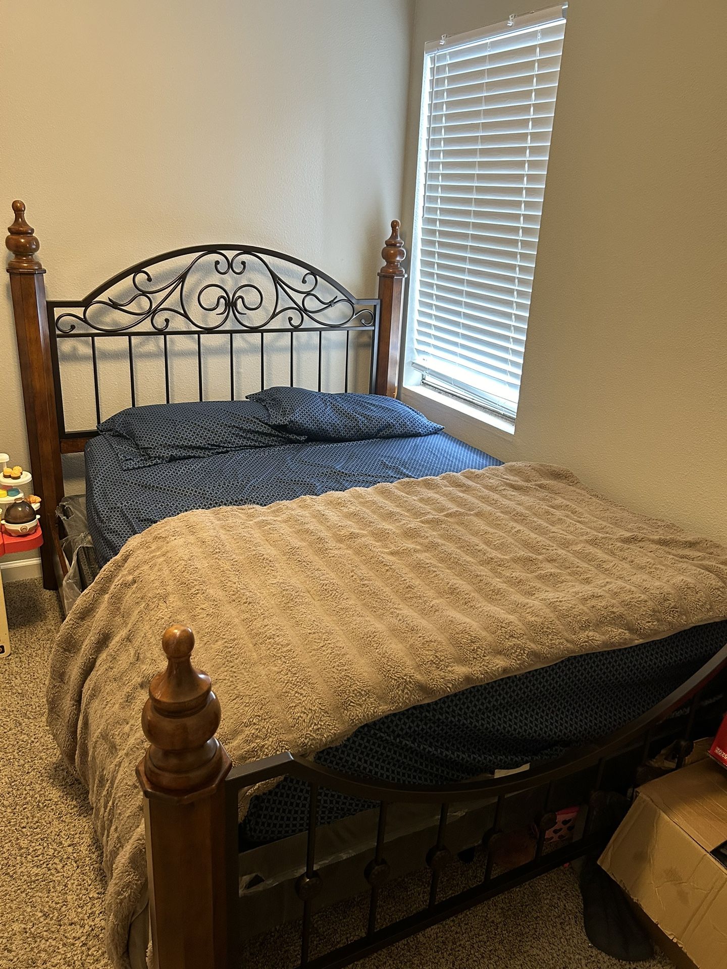 Queen Size Bed, Mattress and Box Spring