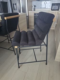 3x Bar stool 25"