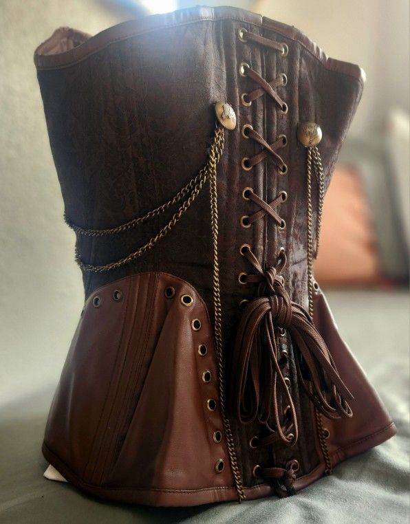 Steampunk Vintage Goth Corset - Aster