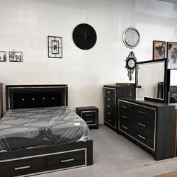 Black Luxury Bedroom Set// Queen - Bed, Nightstand,Chest,Dresser,Mirror 
