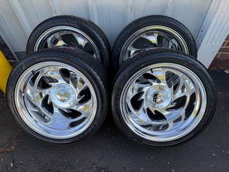 FORD IR CHEVY 5  LUG -NEWP 18x11 Polished wheels with tires