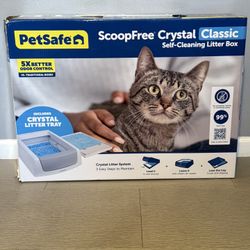 Pet Safe Scoop Free Crystal Self Cleaning Littler Box. 