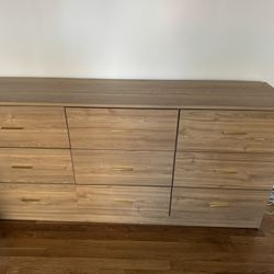 63” 9 Drawer Dresser 
