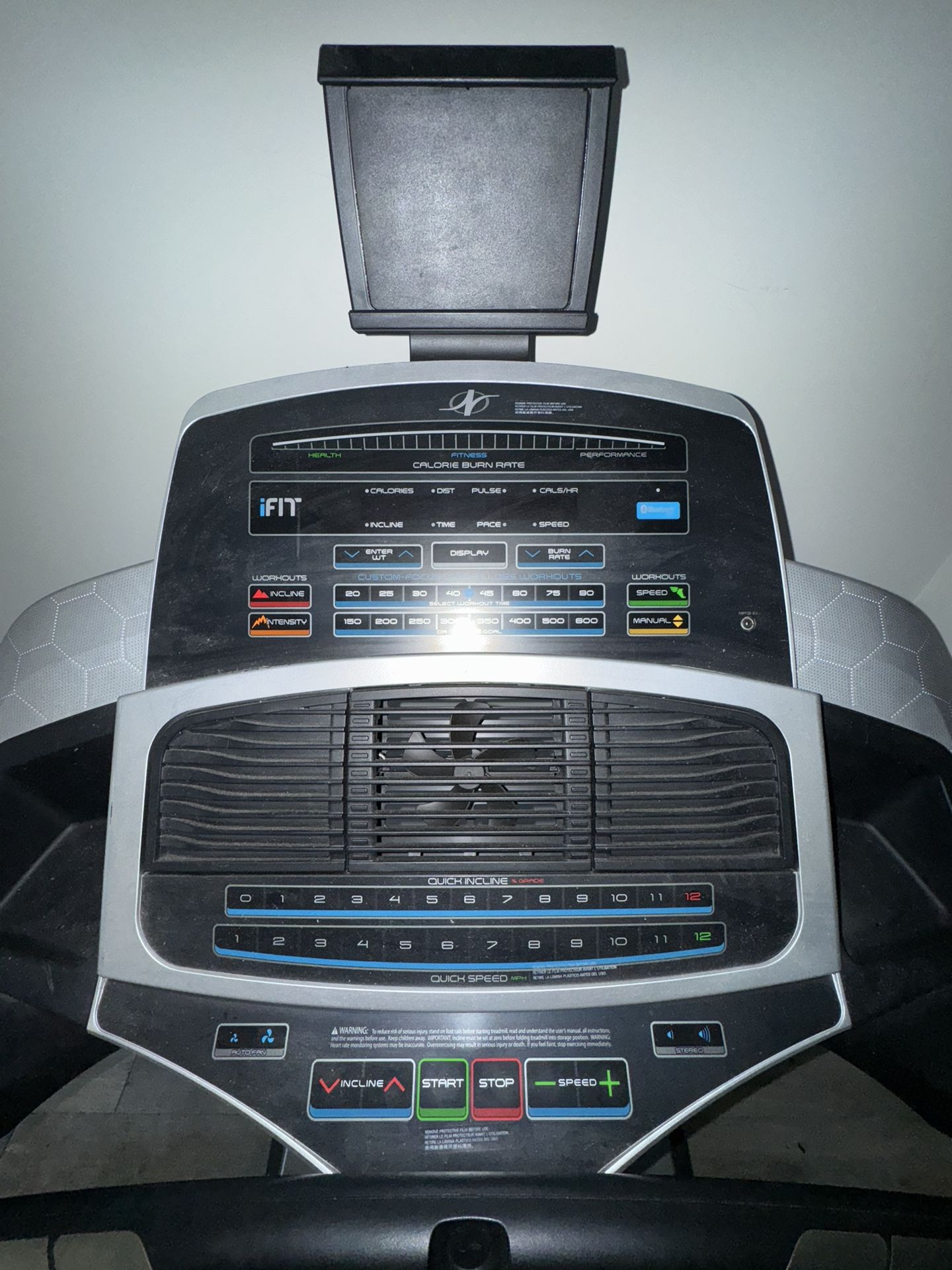 NordicTrack C950i 3.0CHP Incline/Decline Treadmill