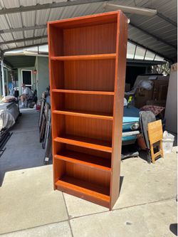 Book shelf