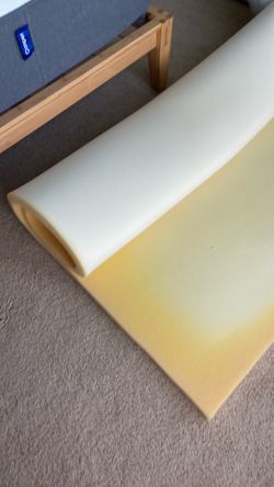 1.5 inch memory foam mattress topper- queen size