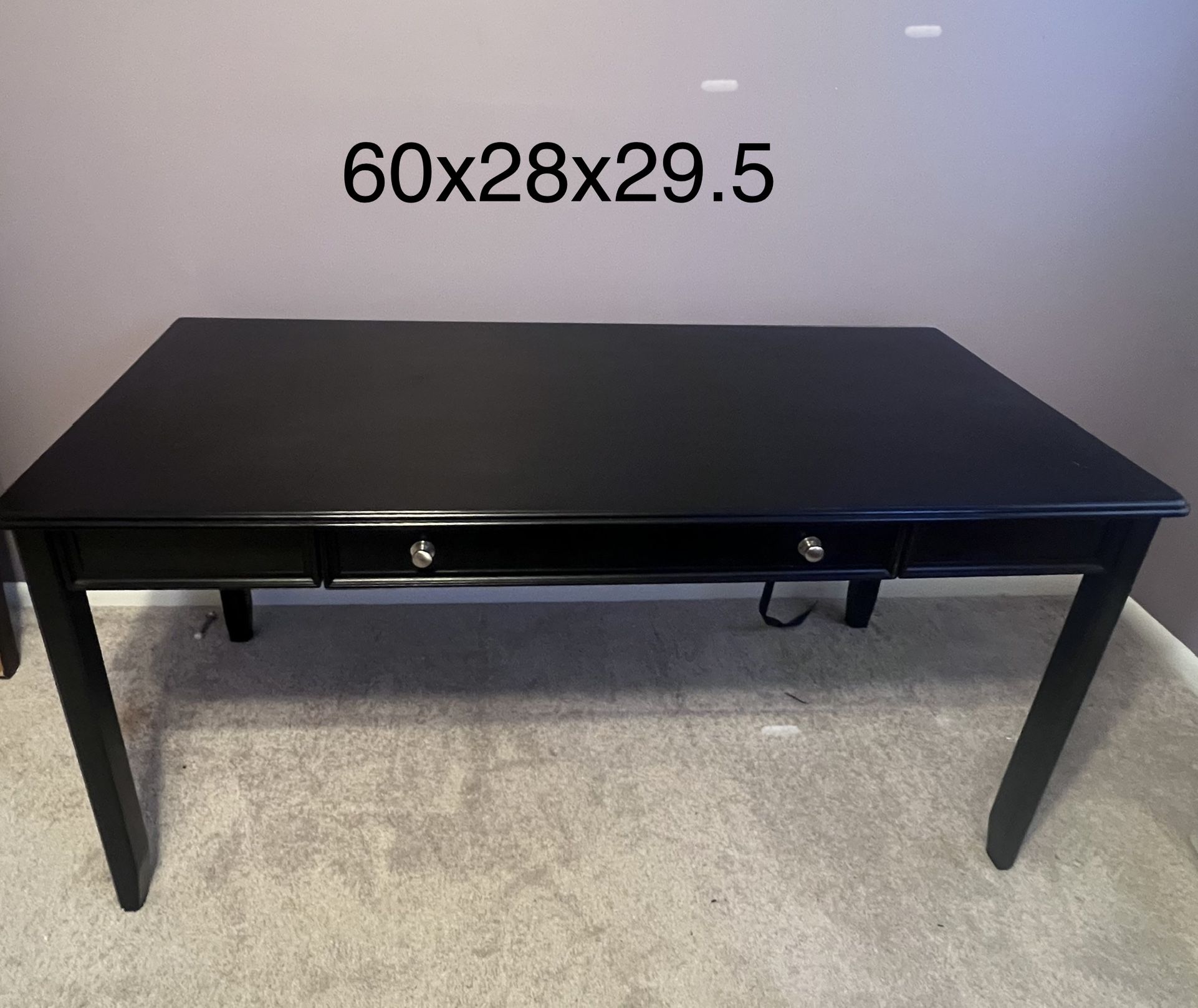 Black 5’ desk GREAT SIZE for work or play! A vanity, crafting sewing etc