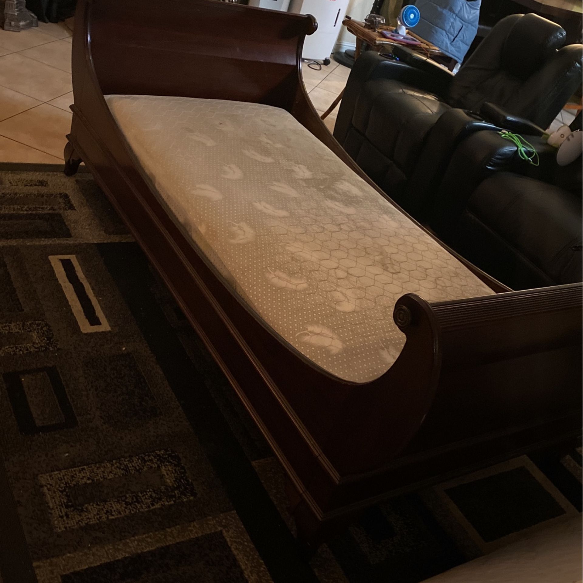 Bomb Bay Bed Twin