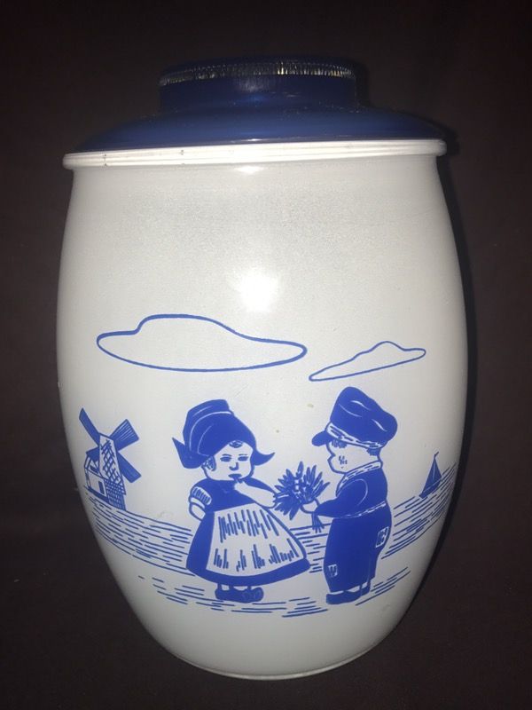 Very Rare Vintage Bartlett Collins Dutch Boy And Cookie Jar Very Rare Vintage Bartlett Collins Dutch Boy And Cookie Jar Blue White In Color Is Great Immaculate Condition