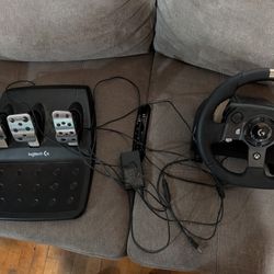 Logitech G920 Steering Wheel