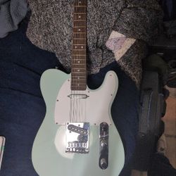 Squier Telecaster Limited edition Surf Green