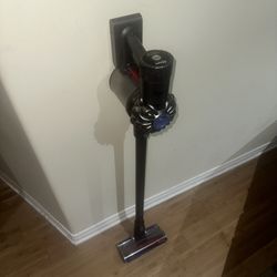 Cordless Dyson 