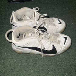 Nike Shoes 9.5