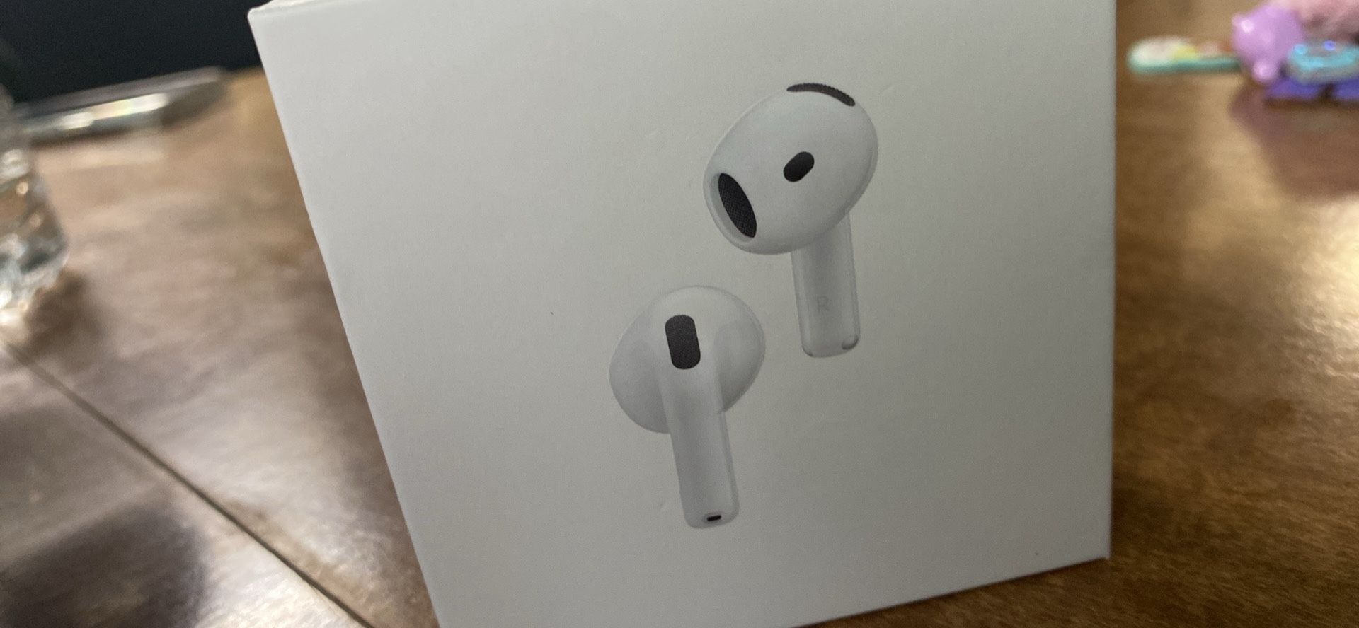AirPods 4 Noise Cancellation
