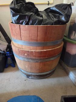 2 Cut Wine barrels