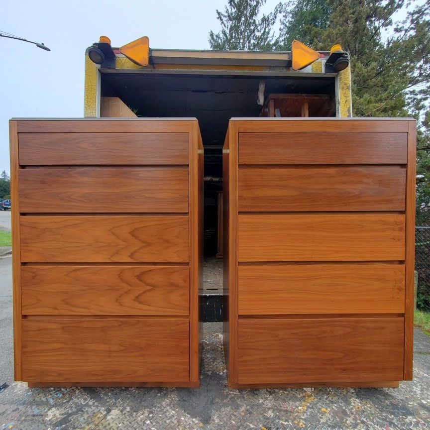 Teak Wood Brand New Vintage Mid Century Modern Tollboy Dresser $299( 1 Aveilable)
