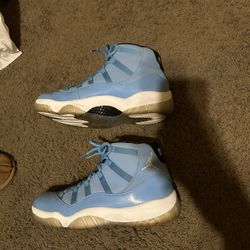 Jordan 11 Retro Pantone Size: 11.5 Used NO BOX