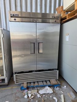 Commercial kitchen equipment