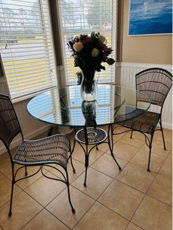 Bistro dining set