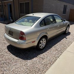 2005 Volkswagen Passat