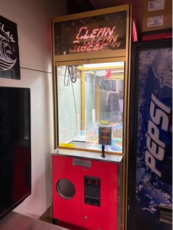 Claw machine
