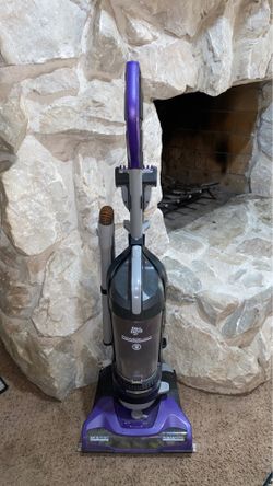Dirt devil vacuum