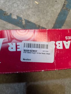 KYB gas struts