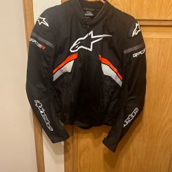 Alpine stars T-GP plus R V3 Air  Jacket