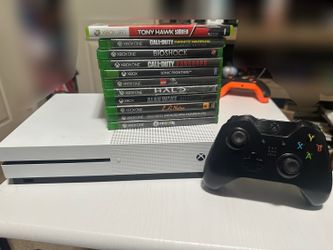 Xbox One S with games