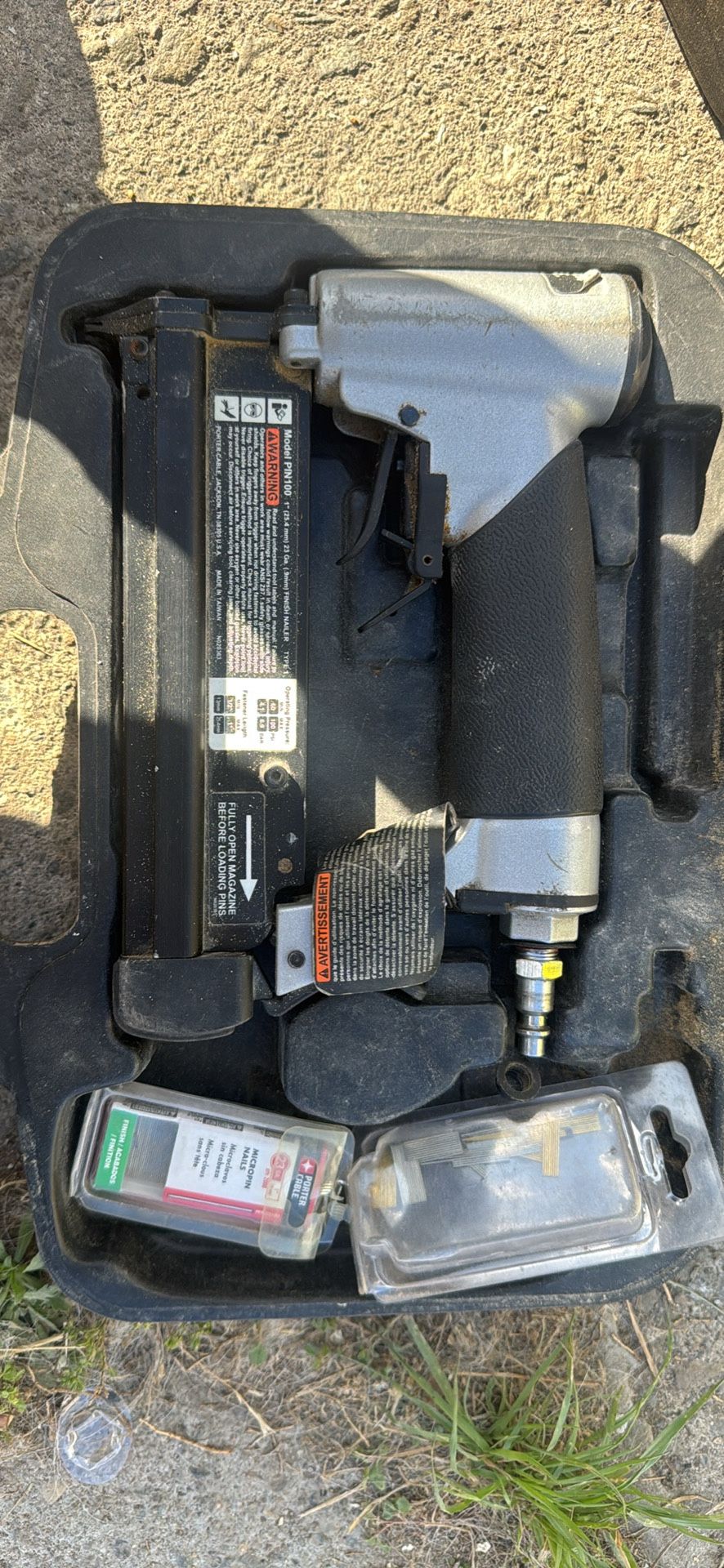 PORTER-CABLE Pneumatic Pin Nailer