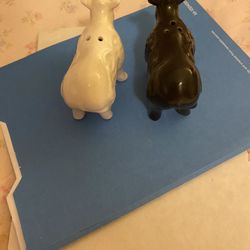 Cow Salt And Pepper Shakers