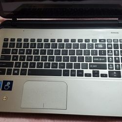LAPTOP TOSHIBA SATELITE 