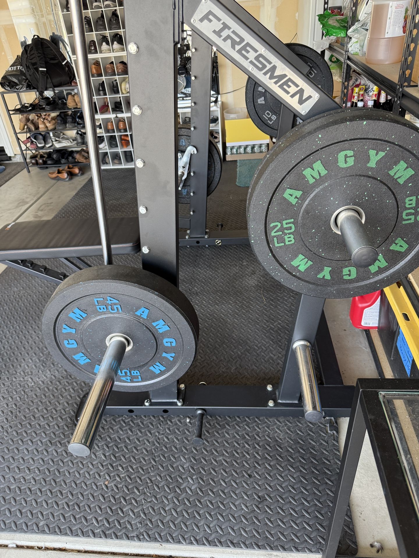 🏋️ Garage Gym Setup - Belt Squat, Weights, Barbell & Bench