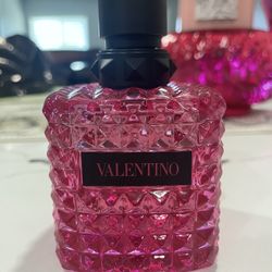 Valentino Extrasose Perfume