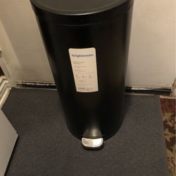 Black Stainless Steel Trash can