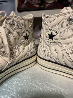 Converse Sneakers 