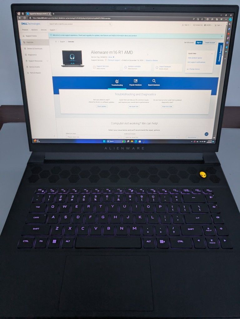 Alienware m16 R1 AMD