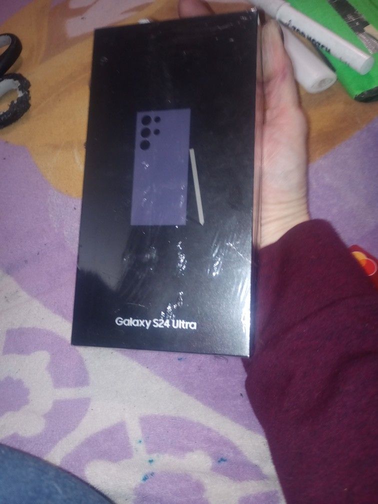 Brand New Samsung S24 Ultra