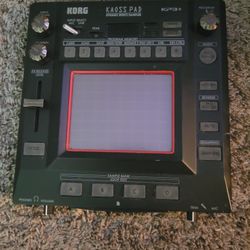 KORG KAOSS PAD KP3+   Processor/Sampler 