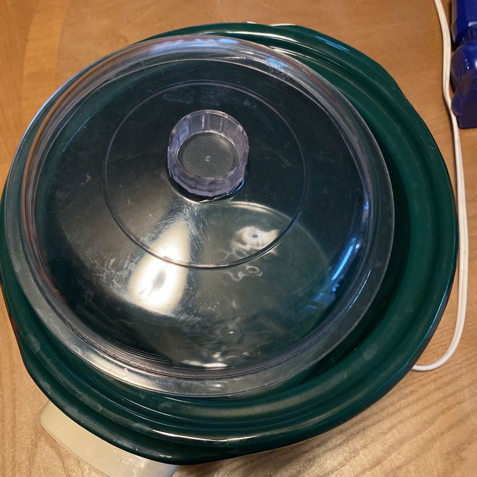 Clean Like New Pioneer Woman Crockpot for Sale in Grays Harbor County, WA -  OfferUp