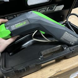 Mini venom induction heating tool