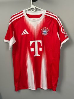 Bayern Luis Diaz Home Jersey Size Large