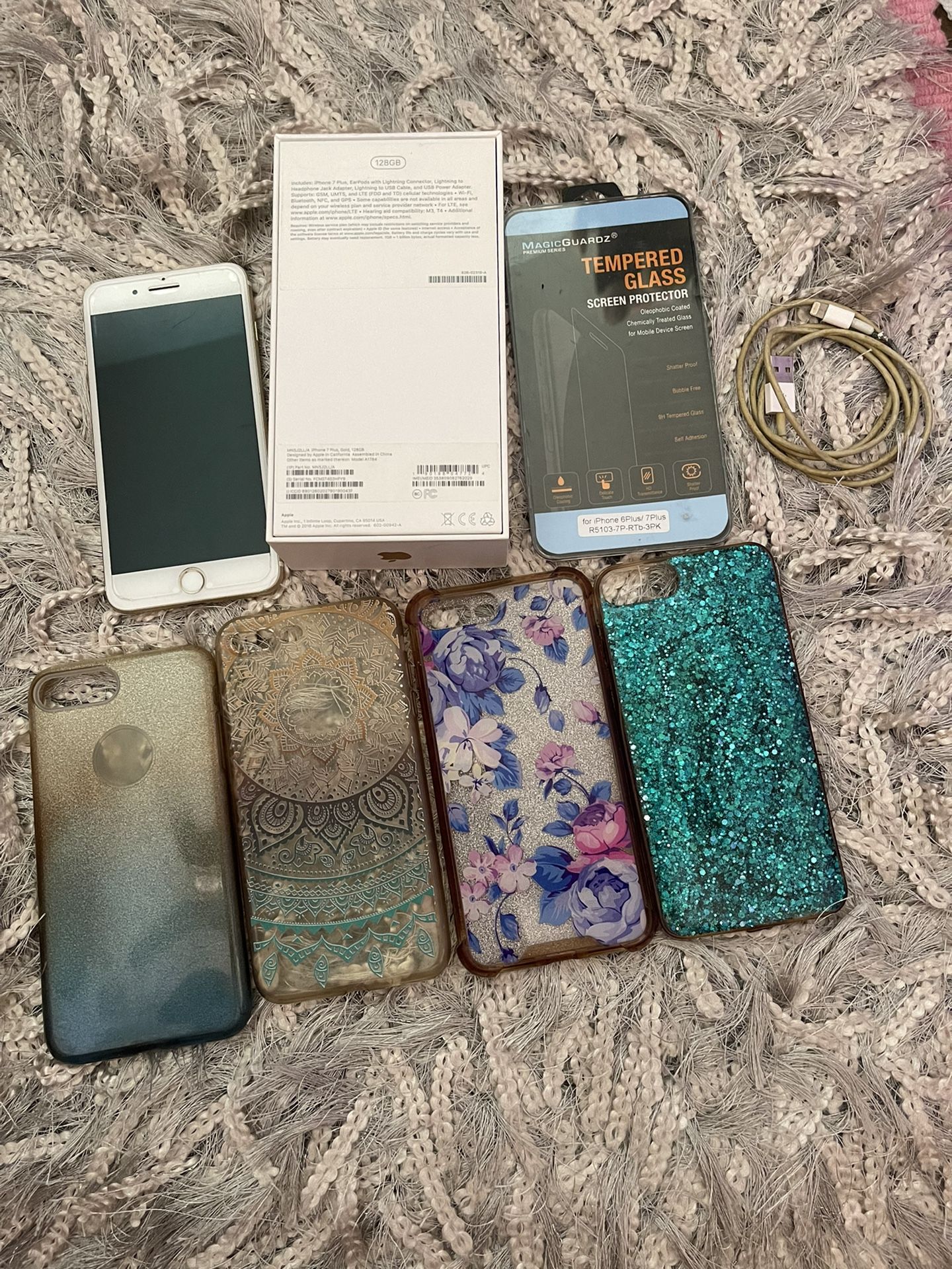 Apple iPhone 7 Plus Unlocked 128 GB NEW BATTERY Flawless And Excellent Working Condition