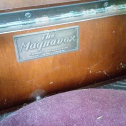 Magnavox Record And Radio
