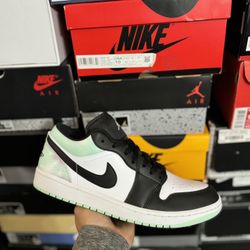 Jordan 1 Low Tie-Dye size 10.5 VNDS