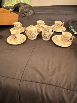 Ceramic tea set