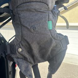 Infantino 4-in-1 baby carrier 