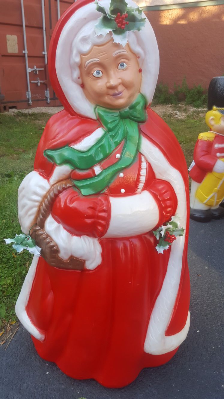 New old stock blow mold. mrs claus with cord