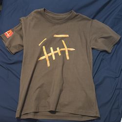 McDonald’s x Travis Scott Men’s Fry T Shirt SIZE SMALL MENS