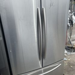 Samsung French Door Refrigerator With 90 Day Warranty